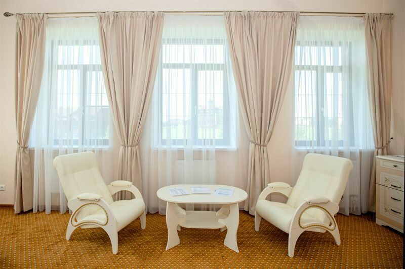 Джуниор сюит 2-местный 1-комнатный (3 звезды)