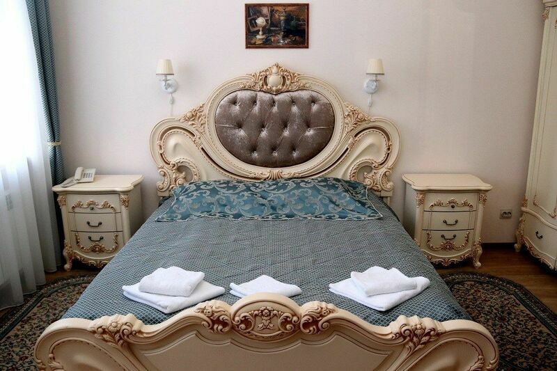 Сюит 2-местный 3-комнатный 2-уровневый (4 звезды)