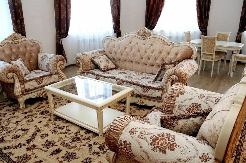 Сюит 2-местный 3-комнатный 2-уровневый (4 звезды)