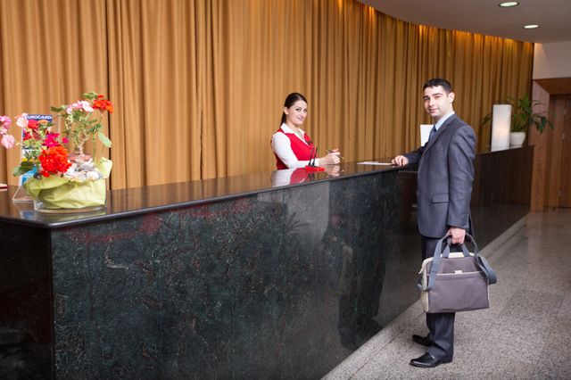 Ресепшен | Europe Hotel, Ереван