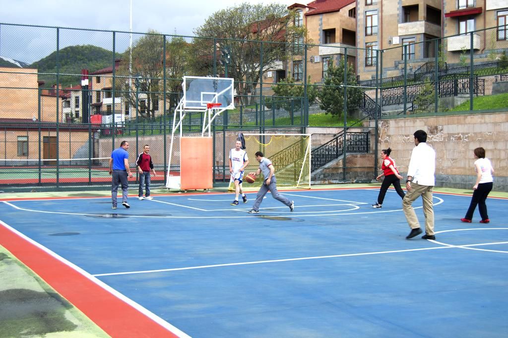 Спортплощадка | Marriott Tsaghkadzor, Котайская область