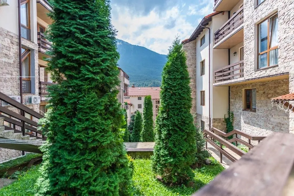 Дворик | Oplot Apartments, Краснодарский край