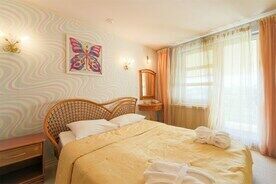 Люкс тематический 2-местный Люкс Бабочки, Парк-отель Тропикана, Солнечногорский район