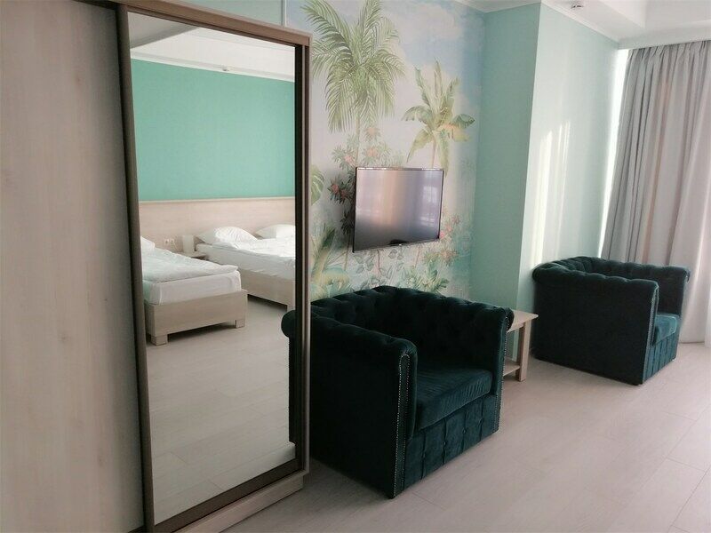 Семейный 3-местный