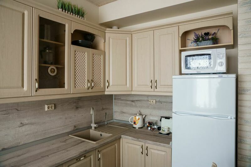 Люкс Семейный 10-местный 2-этажный коттедж, кухня-столовая