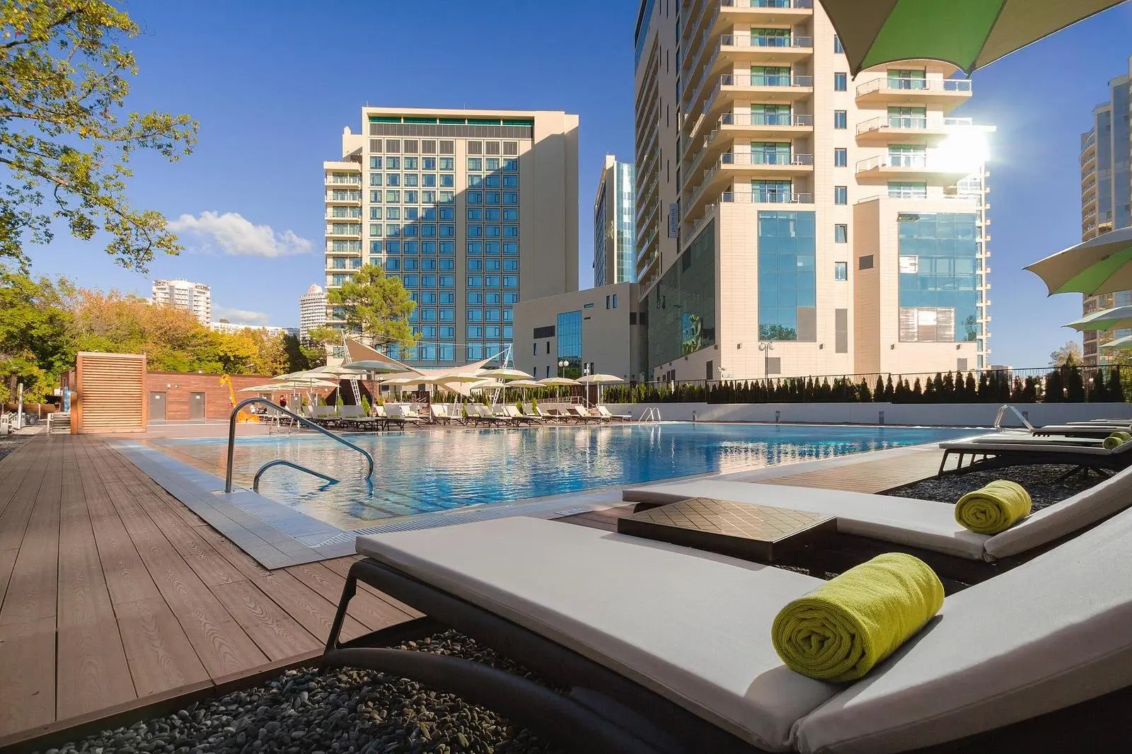 Открытый бассейн | PULLMAN Sochi City Centr, Краснодарский край