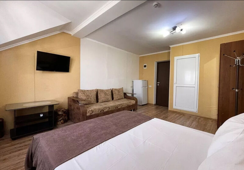 Стандартный 4-местный 1-комнатный