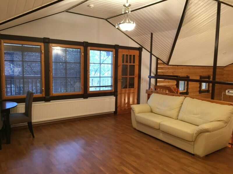 Коттедж 10-местный (со вторым светом)