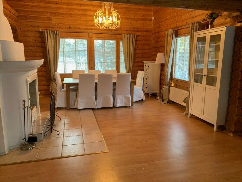 Коттедж 10-местный (со вторым светом)