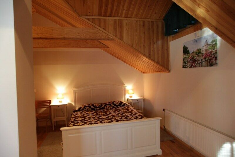 Коттедж 6-местный 2-этажный