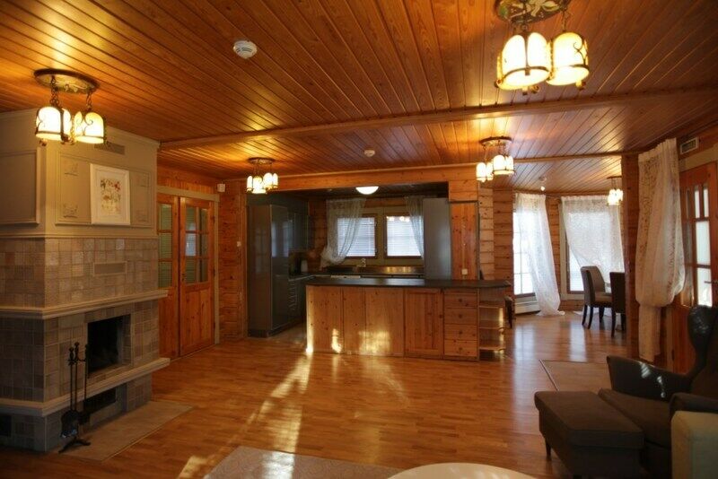 Коттедж 8-местный 2-этажный