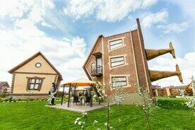 Коттедж 4-местный 2-этажный MAGIC COTTAGE, Загородный отель Лачи, Лужки