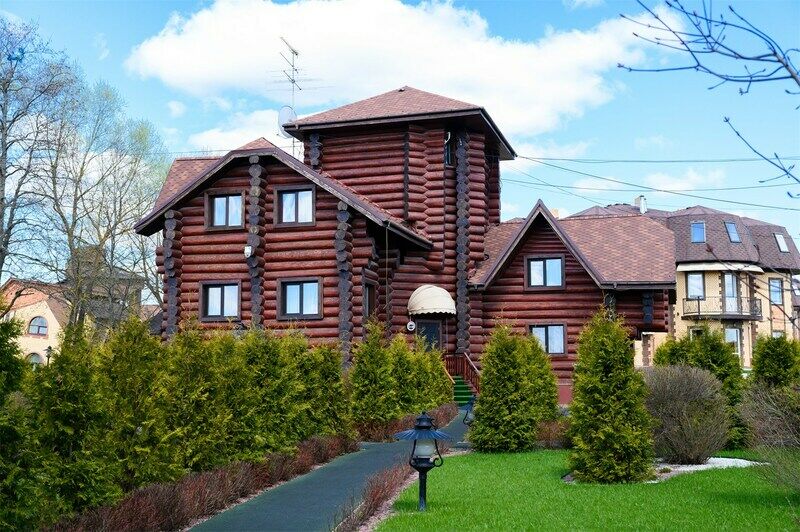 Коттедж 8-местный 5-комнатный БЕРЛОГА