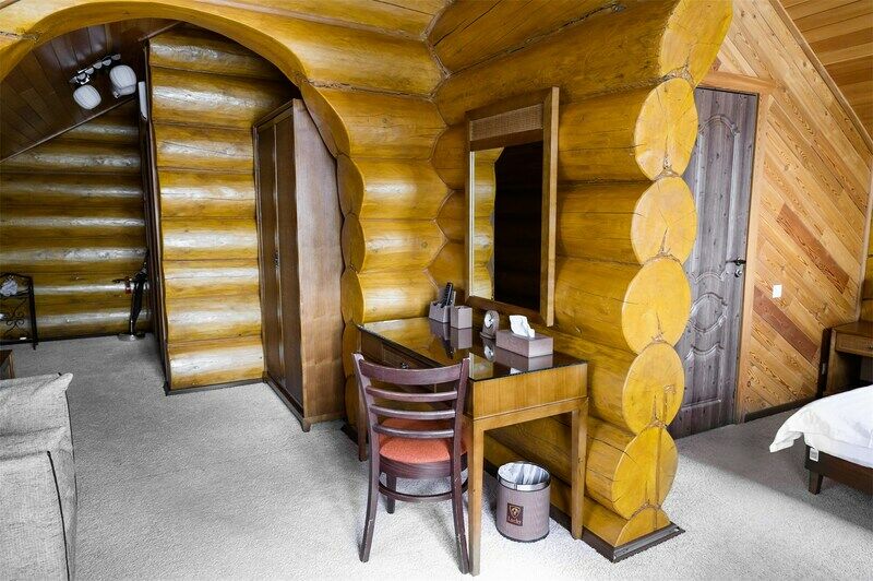 Коттедж 8-местный 5-комнатный БЕРЛОГА