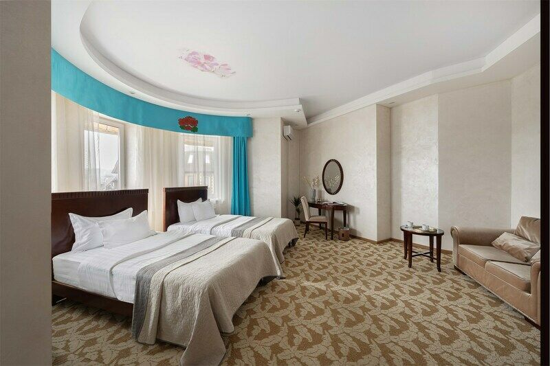 Семейный 4-местный 2-комнатный Flower