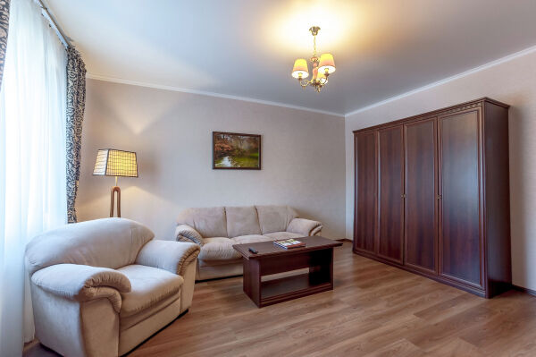 Коттедж 2-местный 2-комнатный Люкс (№12)