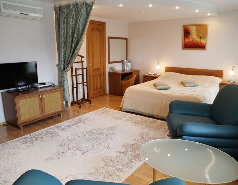 Junior Suite 1-местный (корпус 1)