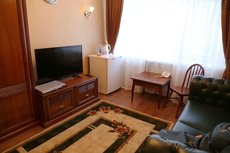 Junior Suite 1-местный 2-комнатный (корпус 1)