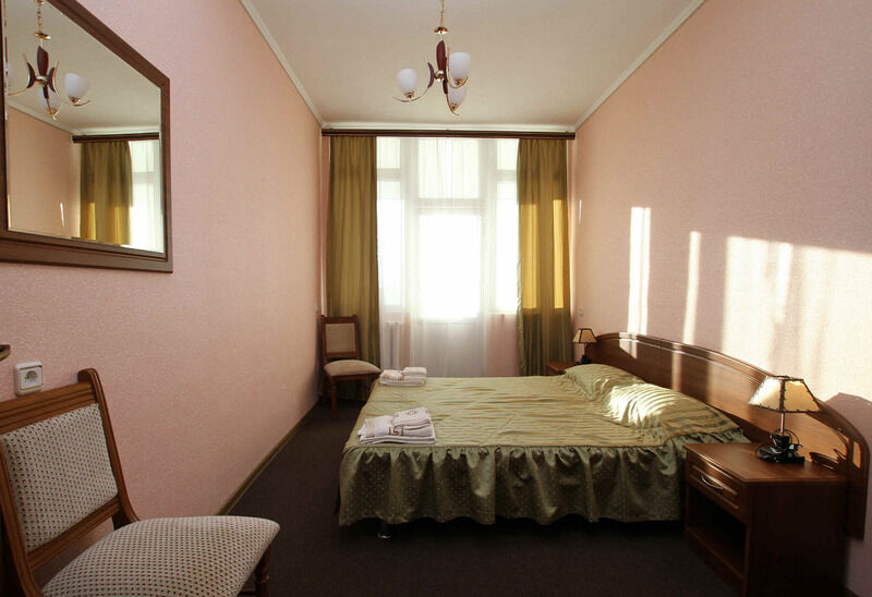 Стандартный 2-местный 2-комнатный корпус 1