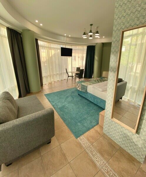 Полулюкс 3-местный