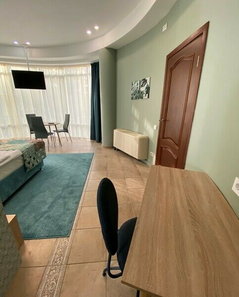 Полулюкс 3-местный