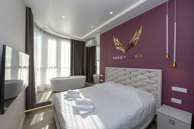 Апартаменты 2-местные Делюкс (пыльная роза №004)