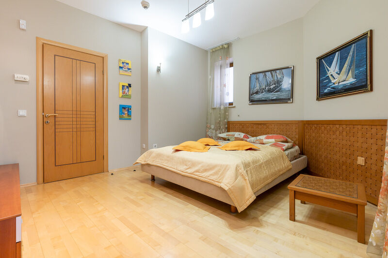 Вилла 11-местная 9-комнатная