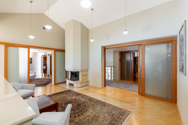 Вилла 11-местная 9-комнатная