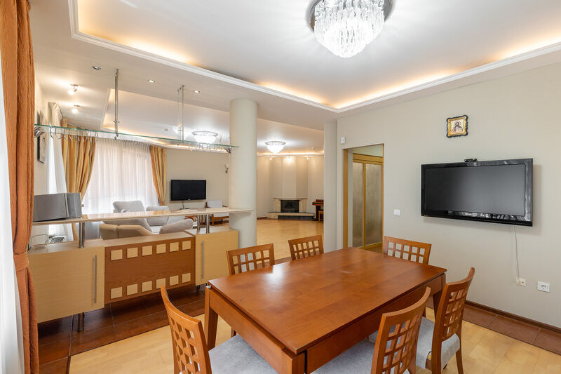 Вилла 11-местная 9-комнатная