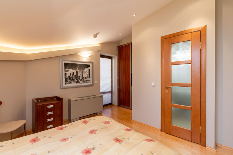 Вилла 11-местная 9-комнатная