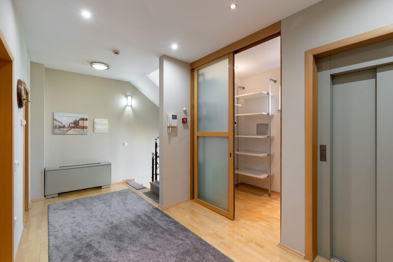 Вилла 11-местная 9-комнатная