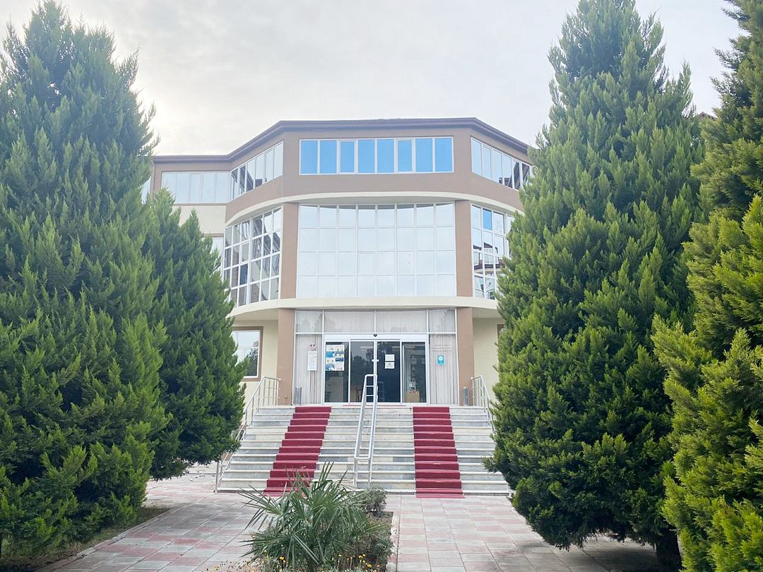 Санаторий Красивый Нафталан, Нафталан, Гянджа-Дашкесанский экономический район