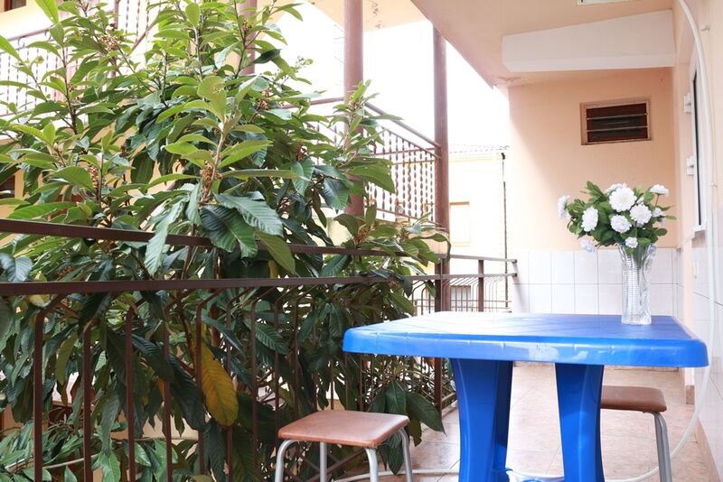 Номер 4-местный (с балконом)