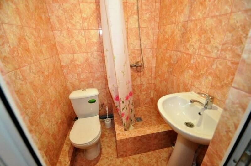 Номер 4-местный (с балконом)