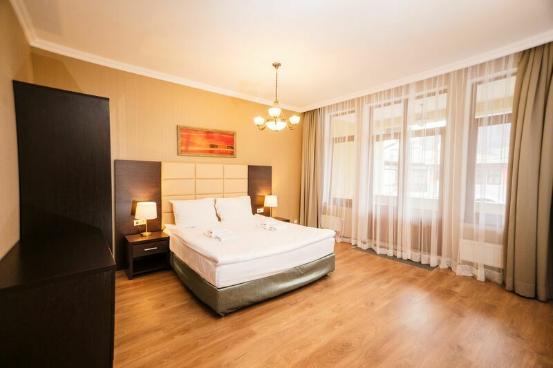 Таунхаус 8-местный (Поляна 960, 4 спальни)