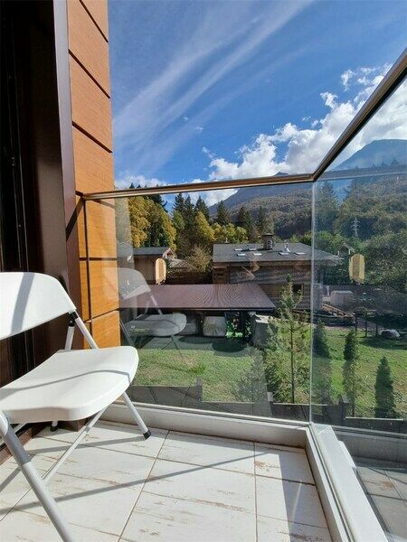 Стандартный 2-местный (с небольшим балконом)