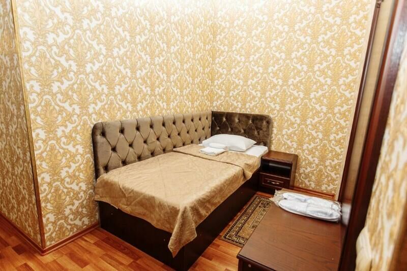 Стандартный 3-местный с балконом