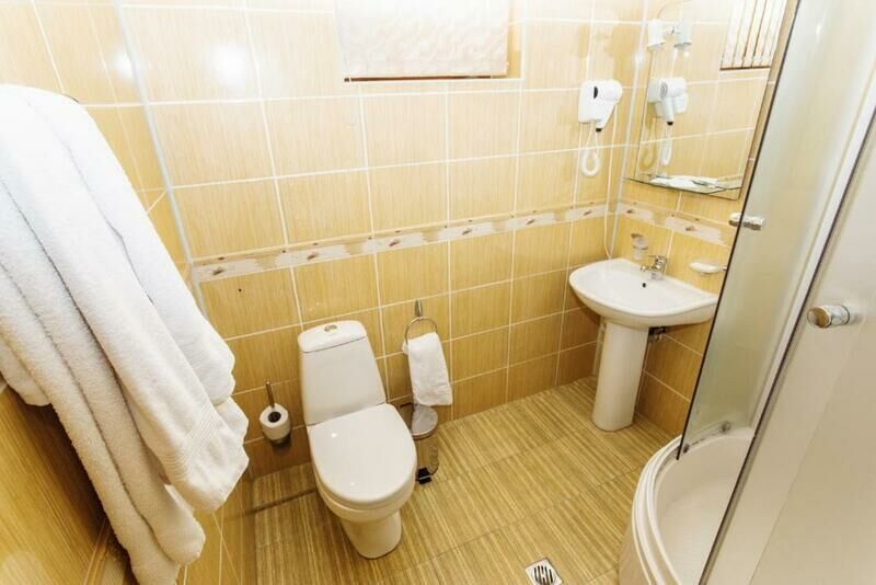 Стандартный 3-местный с балконом