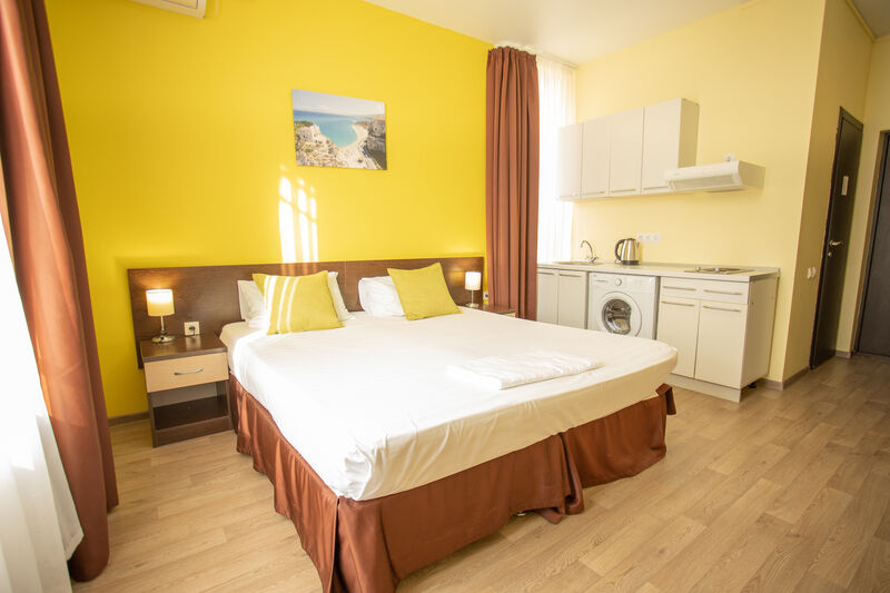 Апартаменты №305