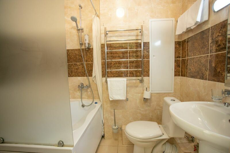 Апартаменты №305