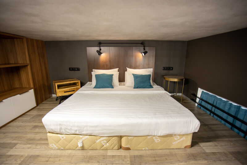 Апартаменты №104