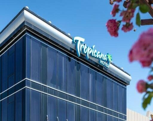 Фасад | Tropicana Resort by Stellar Hotels Adler, Краснодарский край