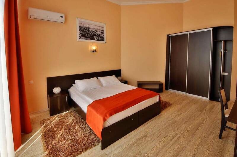 Студия 2-местный 1-комнатный (с балконом)