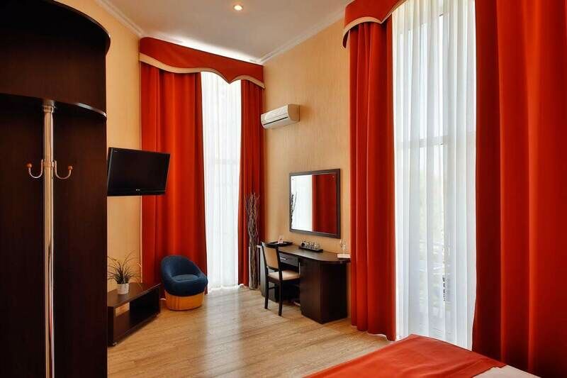 Студия 2-местный 1-комнатный (с балконом)