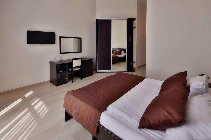 Студия 2-местный 1-комнатный (с балконом)