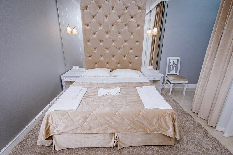 Улучшенный 2-местный 1-комнатный (с балконом)