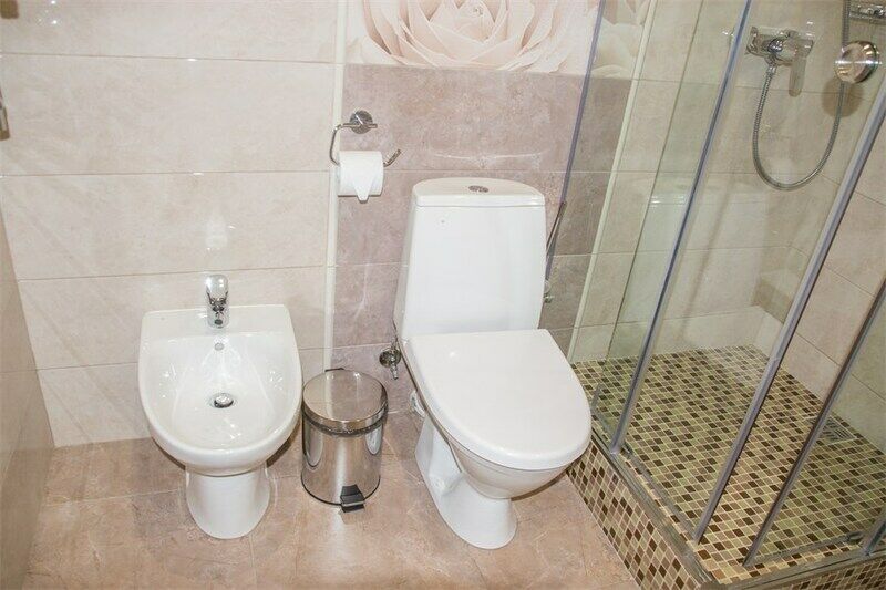 Люкс 2-местный Суперлюкс (с балконом)