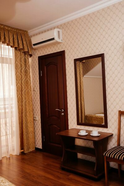 Стандартный 4-местный 1-комнатный