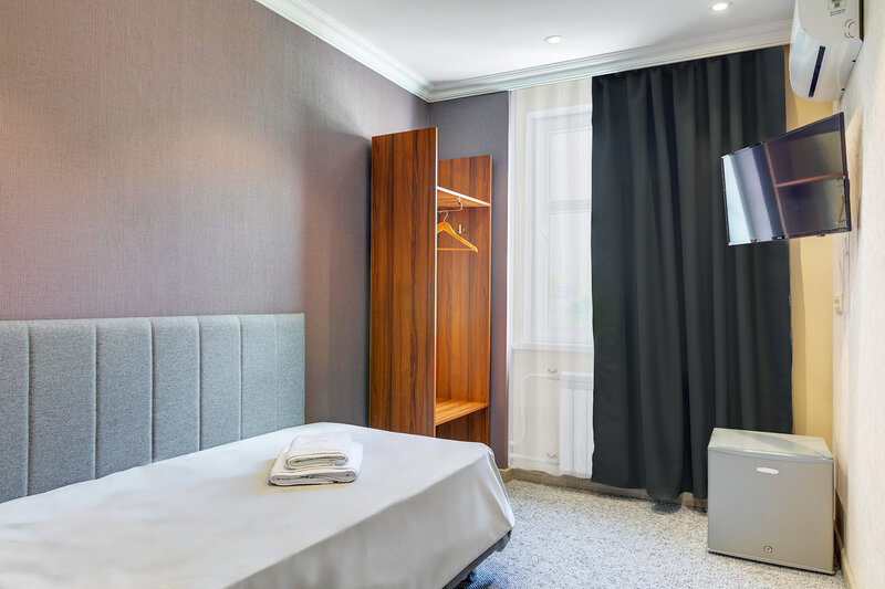 Стандартный 1-местный