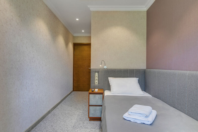 Стандартный 1-местный